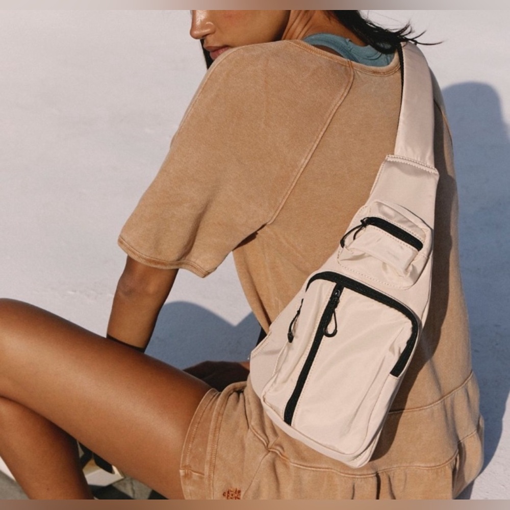 Free People Movement Sprinter Sling - Picture 4 of 7